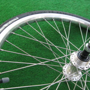 20" Hinterrad, Schraubnabe